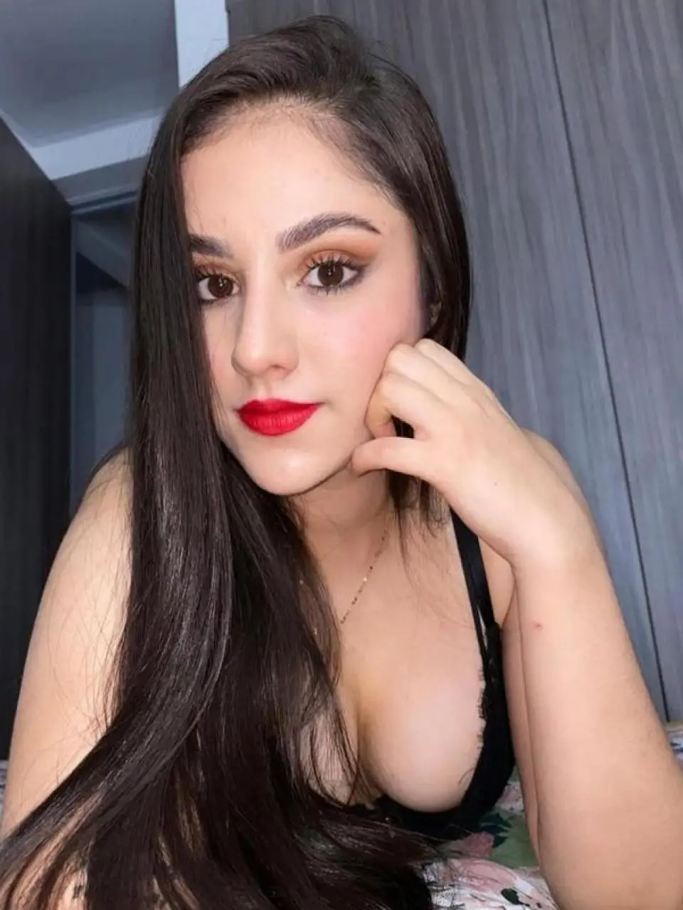 Jeniffer | 22 | Escort | Lausanne, Vaud, CH - 2/1