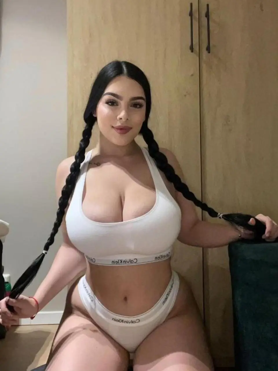 Dayanara | 23 | Escort | Martigny, Valais, CH - 2/1
