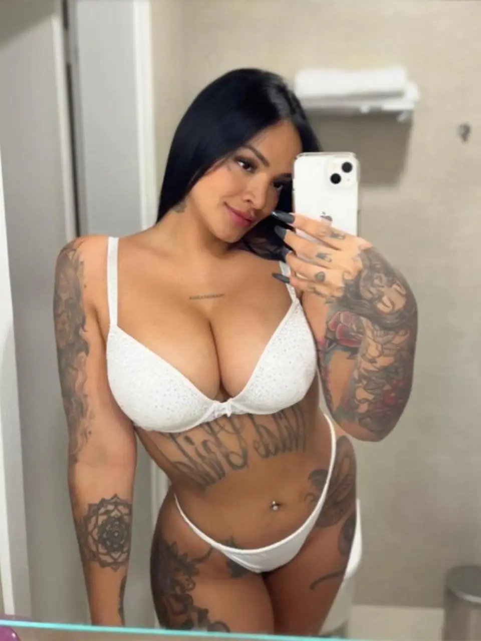 Pamela Fox | 28 | Escort | Zürich, Zurich, CH - 2/1
