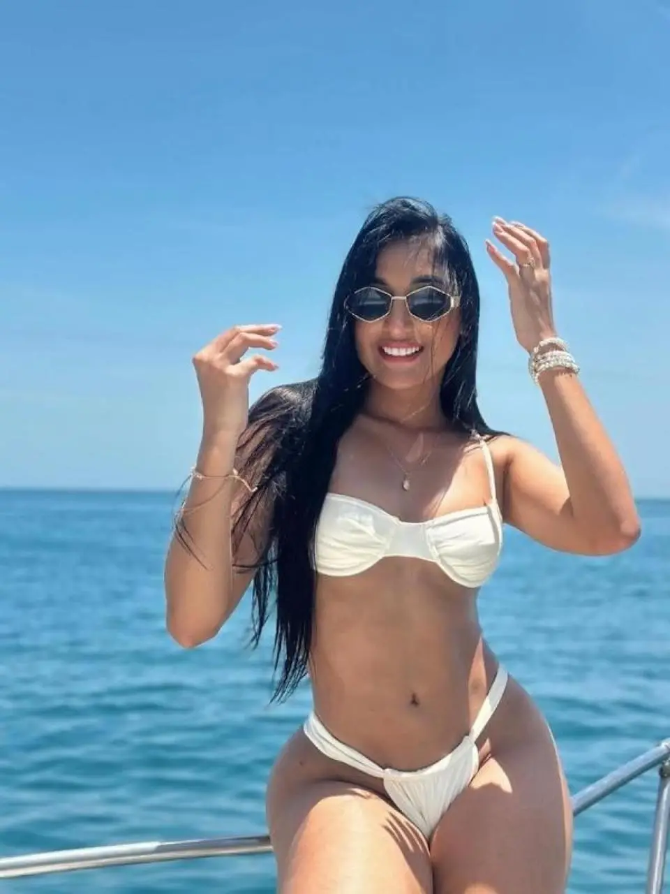 Margith | 22 | Escort | Eaux-vives, Geneve, CH - 2/1