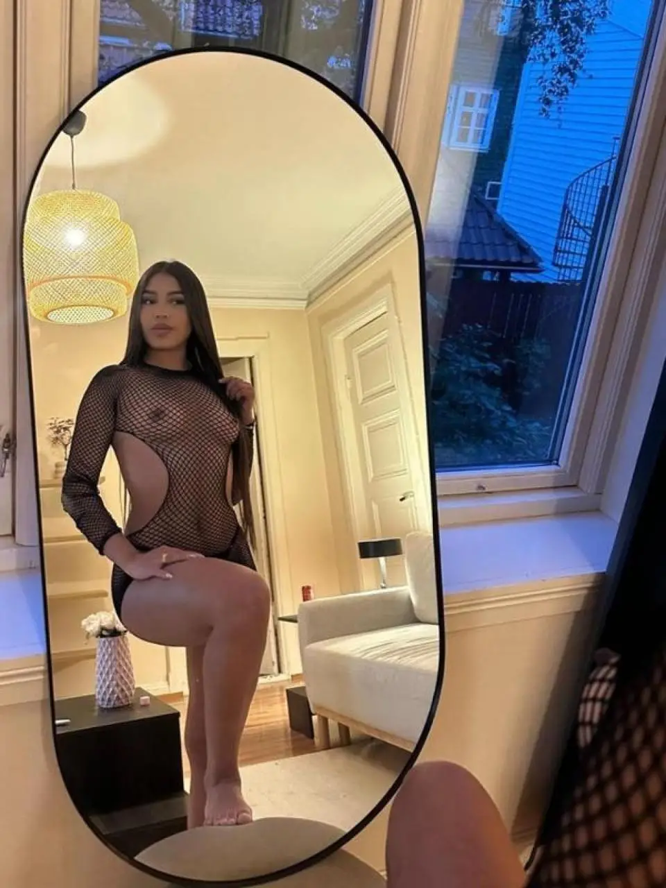 Eva | 21 | Escort | Lausanne, Vaud, CH - 2/1